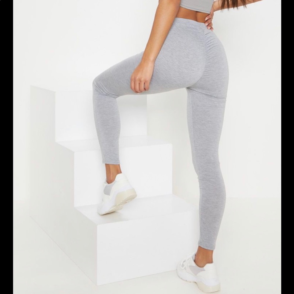 PrettyLittleThing ruched butt leggings